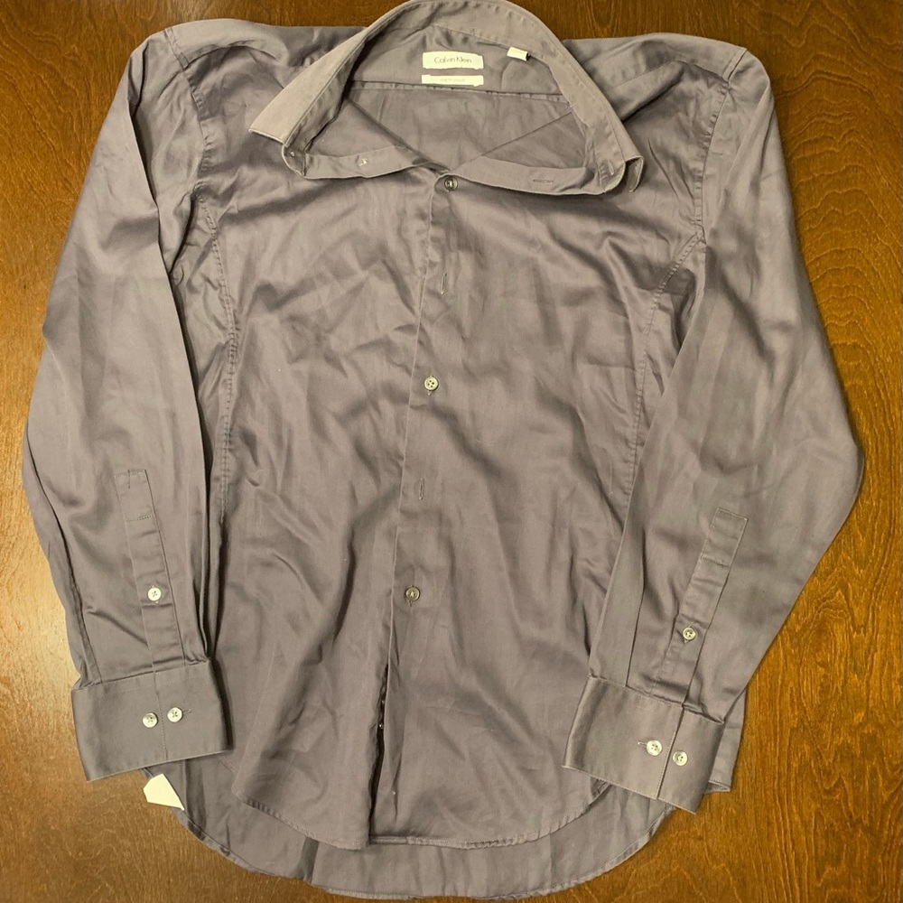 Men’s CK dress shirt - Picture 2 of 7